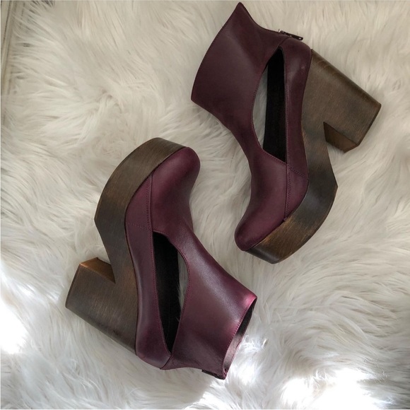 Free People wooden clog (like new) - Picture 2 of 4